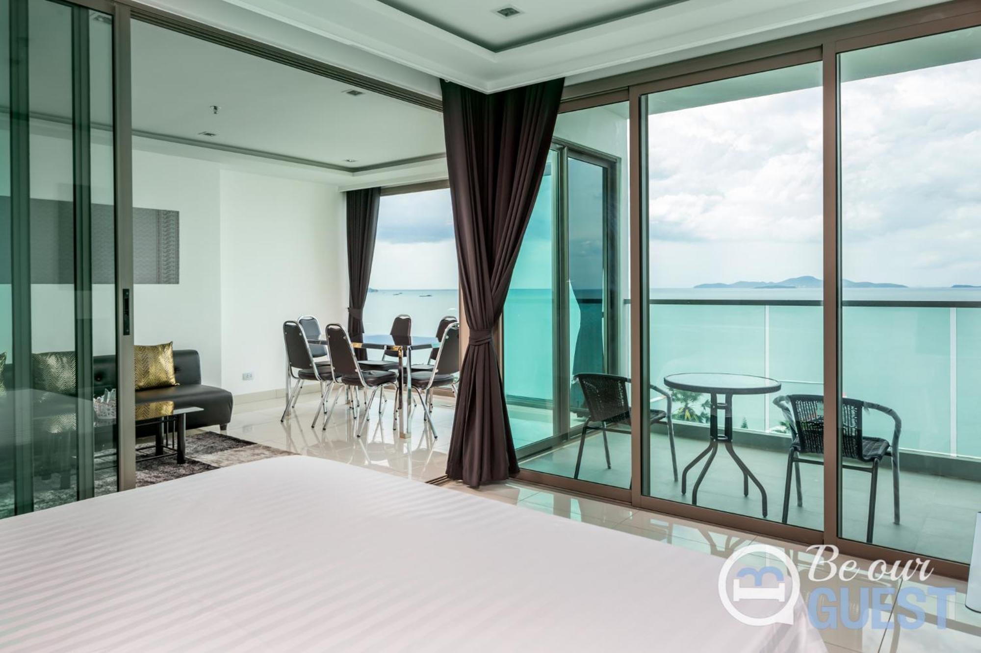 Stunning Sea View Condo On The Beach - Monthly Stay Pattaya Bagian luar foto
